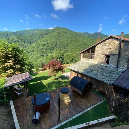 Iduevagamondi Immerso Nel Bosco Tra Le Montagne Con Area Benessere Extra Bed & Breakfast