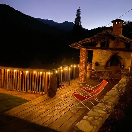 Iduevagamondi Immerso Nel Bosco Tra Le Montagne Con Area Benessere Extra 3*