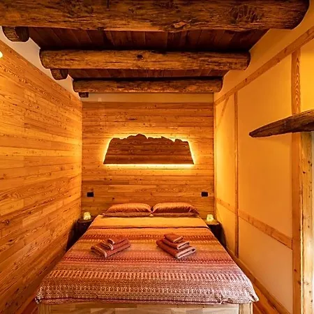 Couette-café Iduevagamondi Immerso Nel Bosco Tra Le Montagne Con Area Benessere Extra