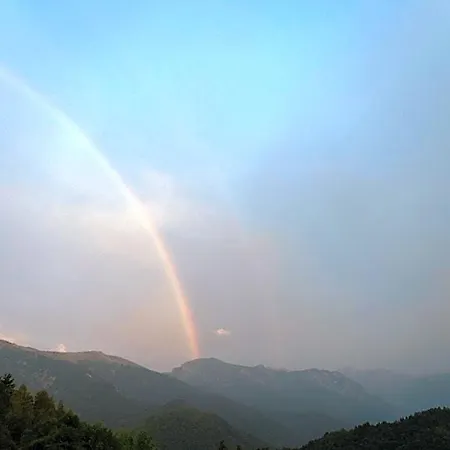 Iduevagamondi Immerso Nel Bosco Tra Le Montagne Con Area Benessere Extra Couette-café