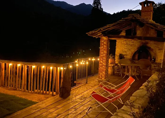 Iduevagamondi Immerso Nel Bosco Tra Le Montagne Con Area Benessere Extra 3*