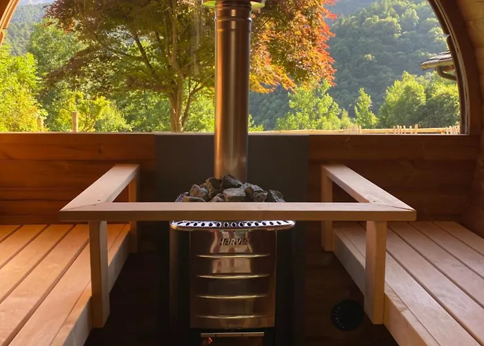 Iduevagamondi Immerso Nel Bosco Tra Le Montagne Con Area Benessere Extra